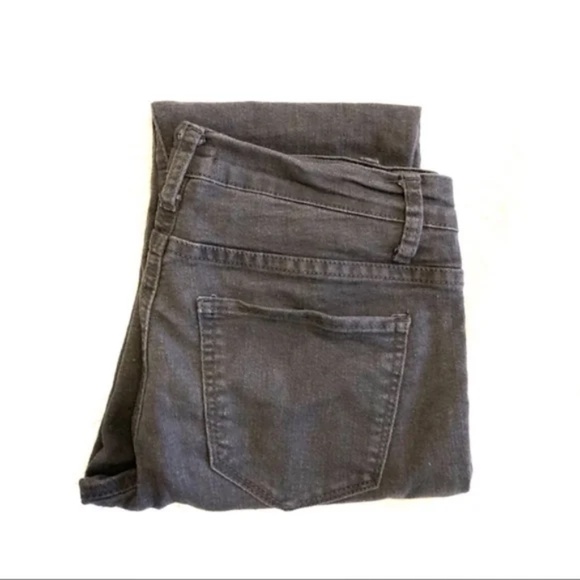 Forever 21 Gray Washed Skinny Jeans - Picture 2 of 4